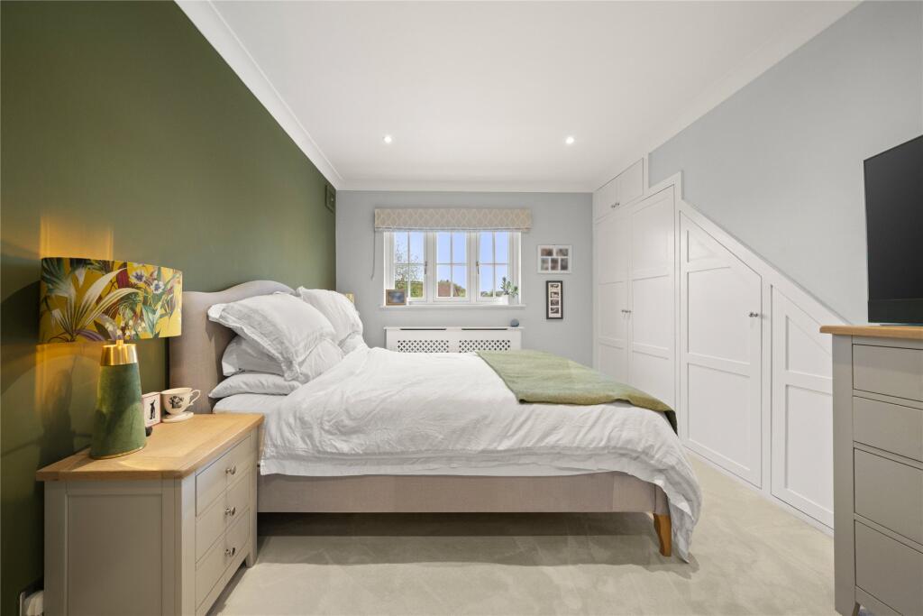Main Bedroom