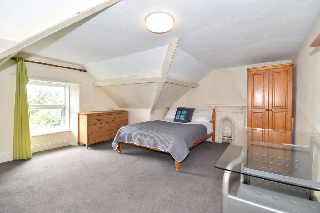 Top floor flat (bedroom)