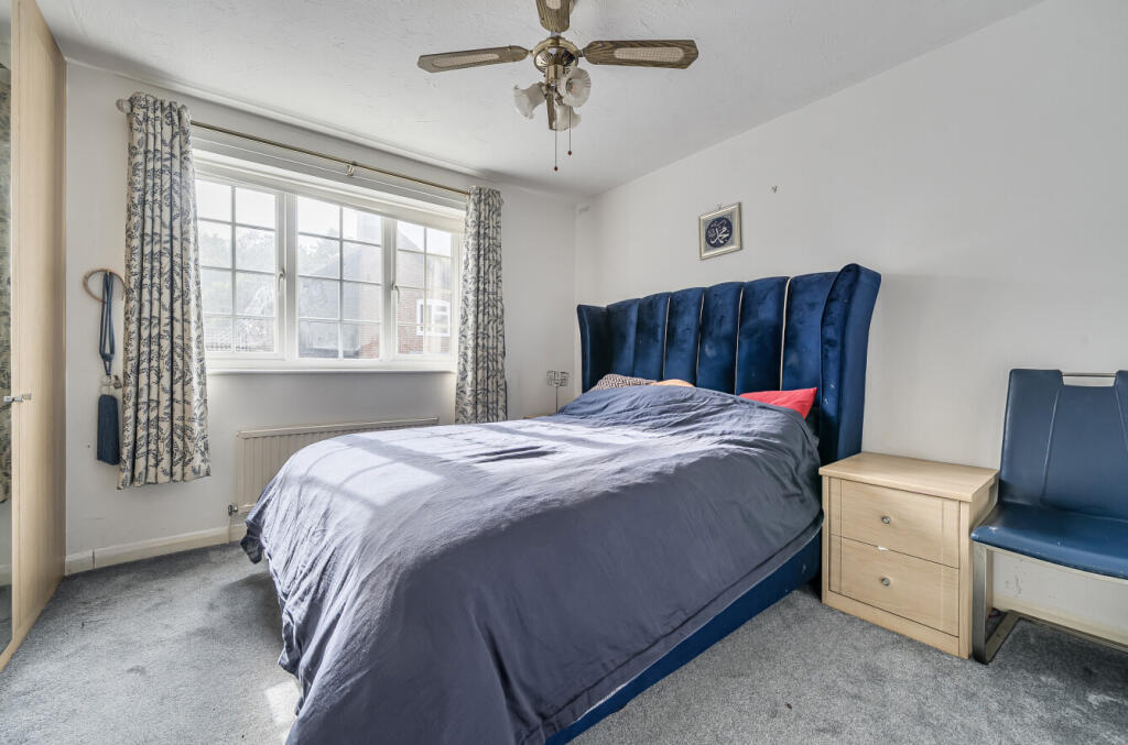 1355391-18-68cc24...