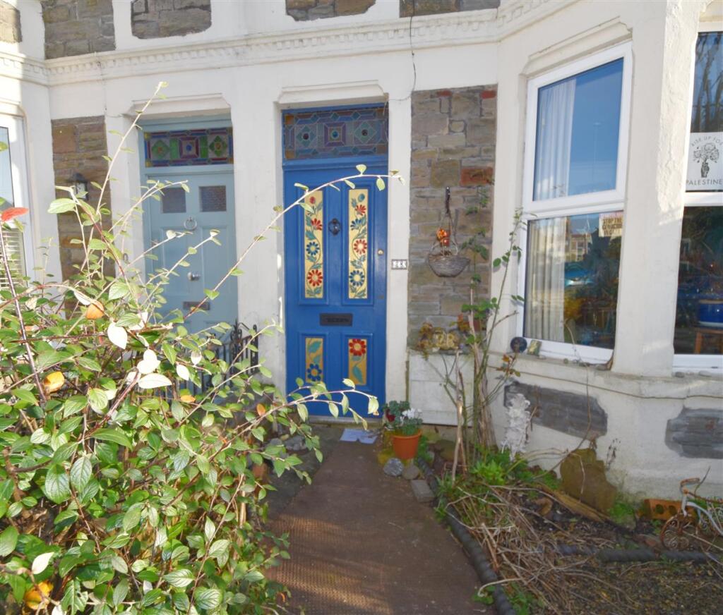 Front door and path shot.jpg