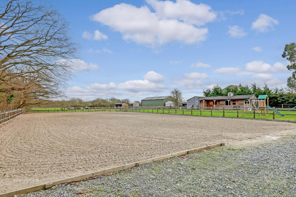 Menage Area and stable/barn area