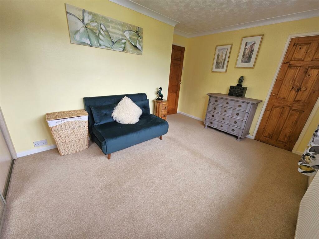 Bedroom 2.jpg