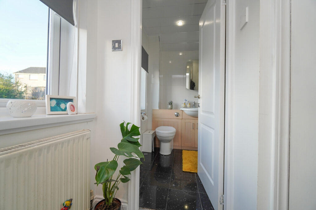Breval Crescent, Hardgate