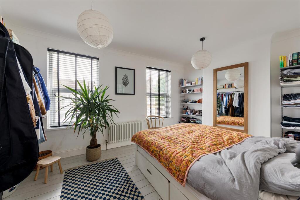 Wellington Road, E17