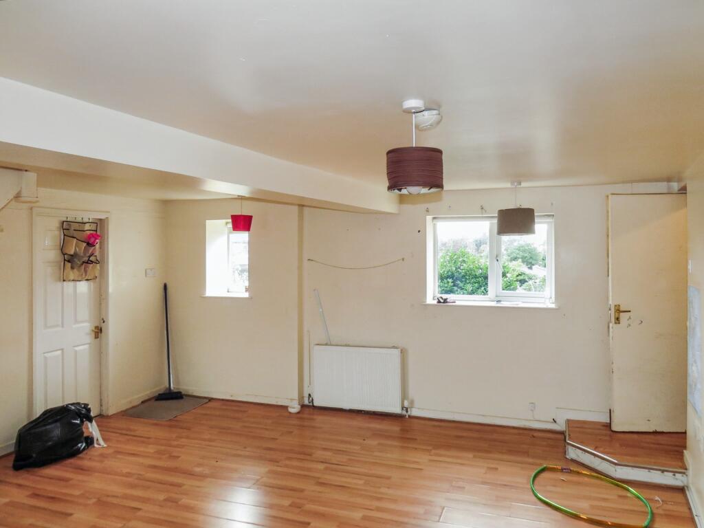 20251014053345 IMG 6073 At9bw T202510151857.jpg