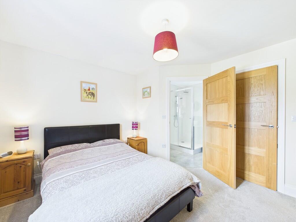 CAM04092G0-PR0042...