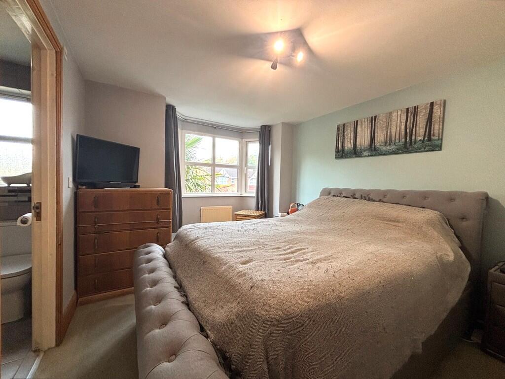 processed-CC8DE24...