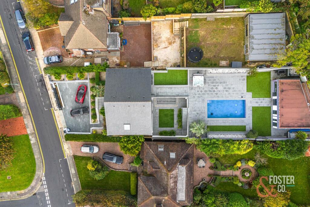 Hill Drive, 17-061.jpg