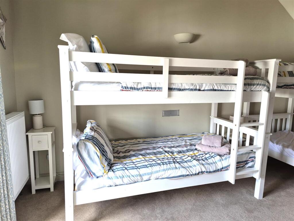 Bunk.jpg