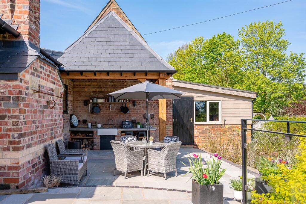 old rectory 25-33.jpg