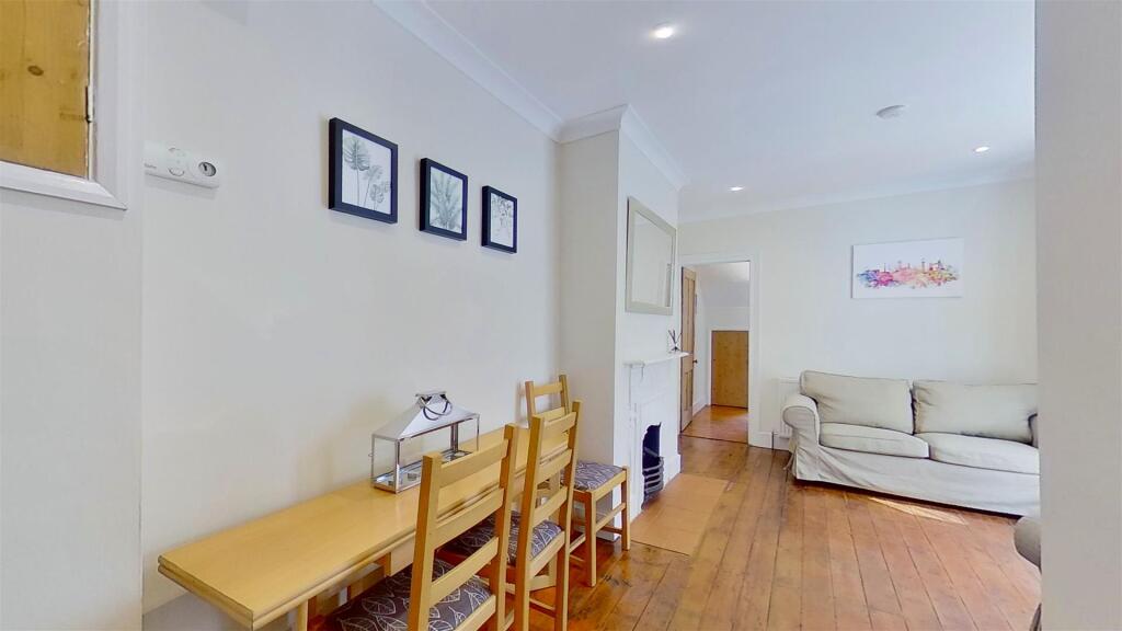 Penwith-Road-Earlsfield-SW18-04122021_165121.jpg