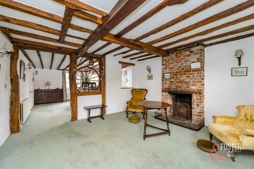 High Street, Norton House-10.JPG