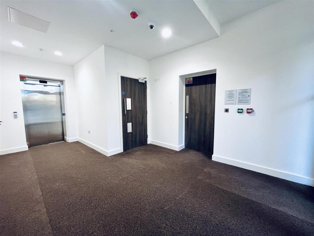 Communal Landing