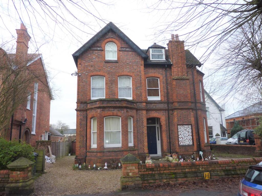 19 downshire sq 19.01.2011.JPG