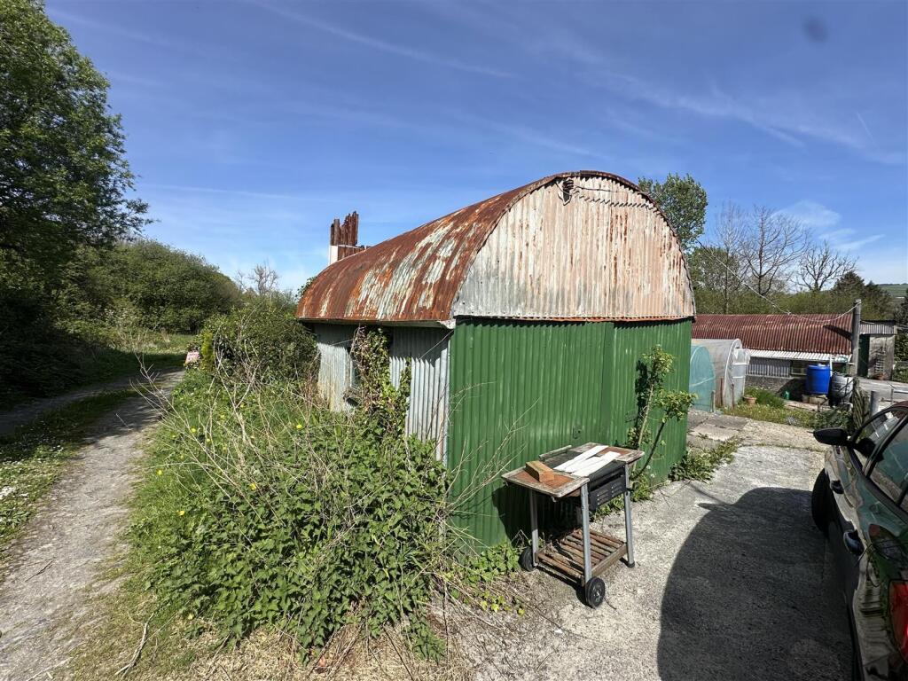 Dutch Barn