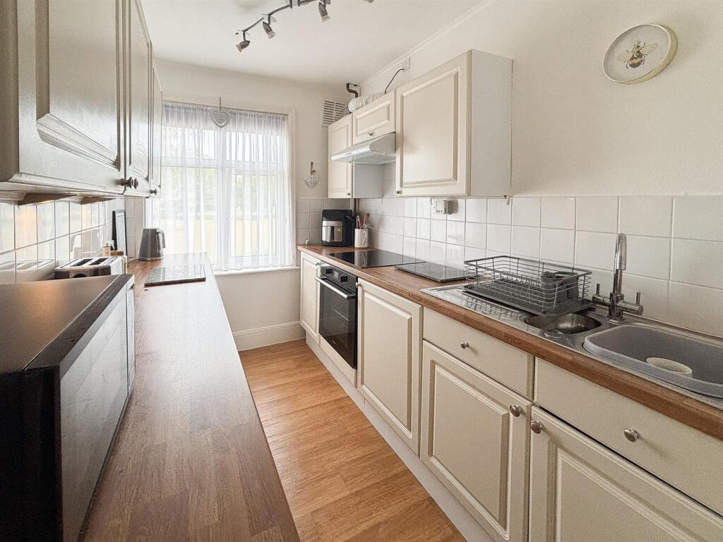 Kitchen.jpg