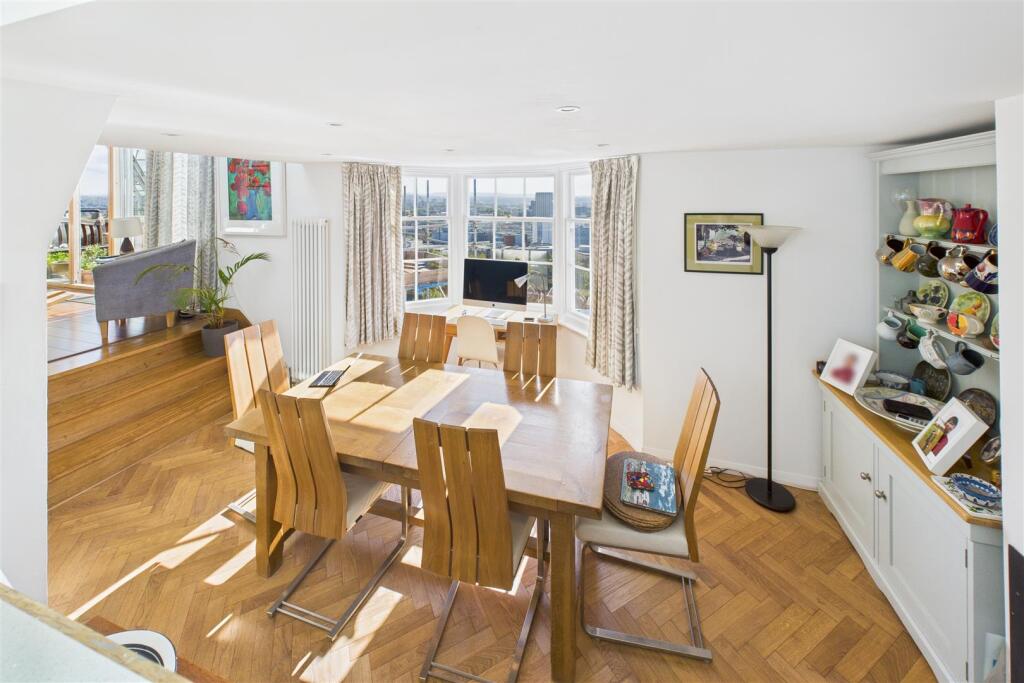 The Penthouse, 12 Kingsdown Parade, Bristol, BS6 5