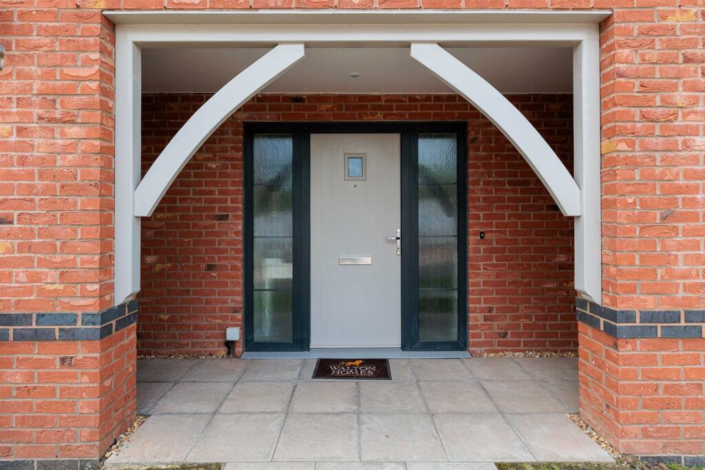 Entrance Porch