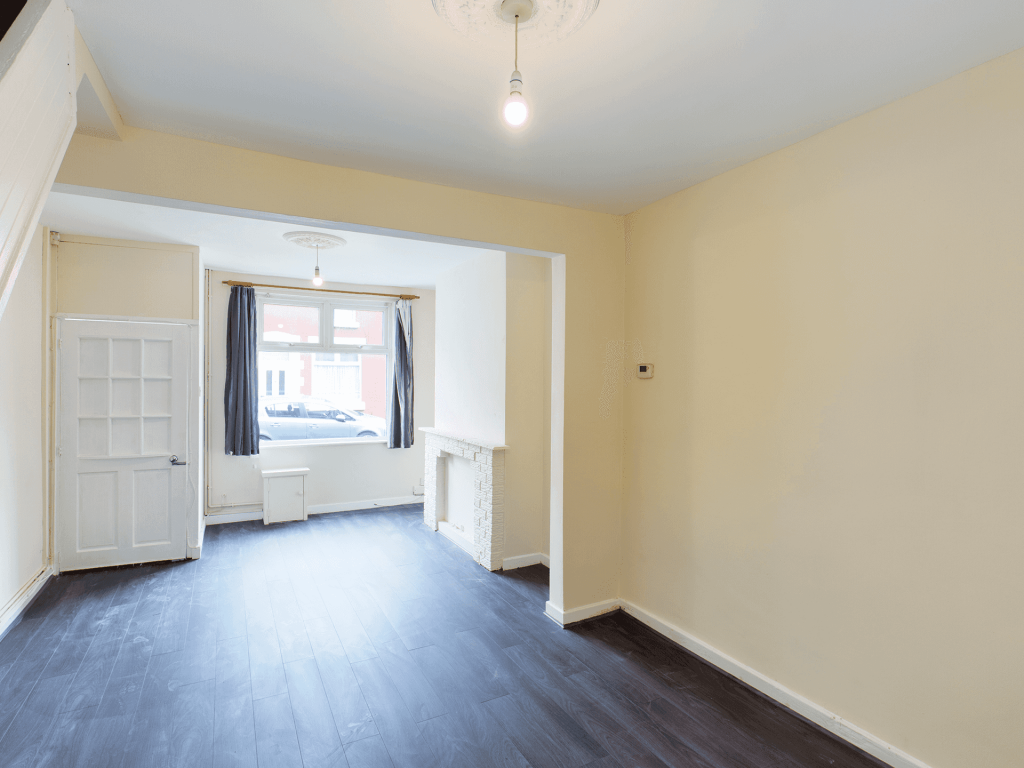 LIVINGROOM ONE