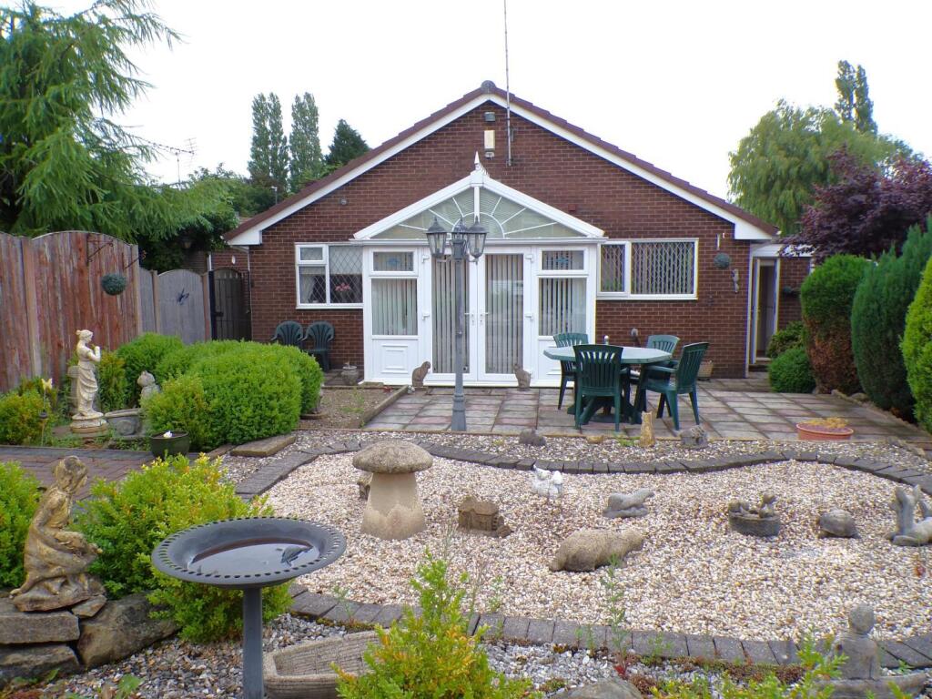 GreenLane109gdn6.JPG