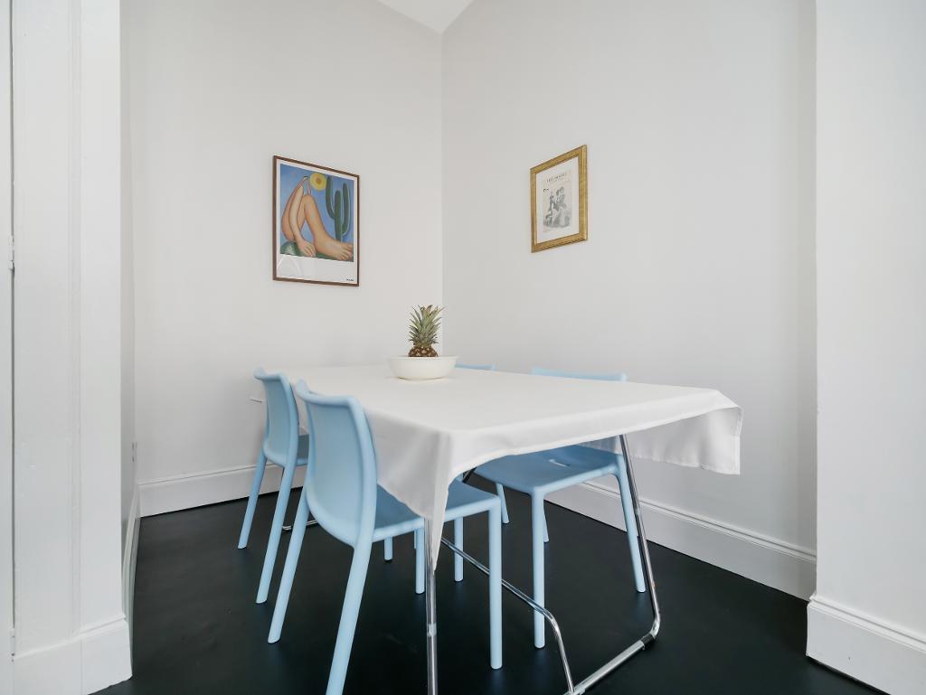 Kitchen/ Dining Area