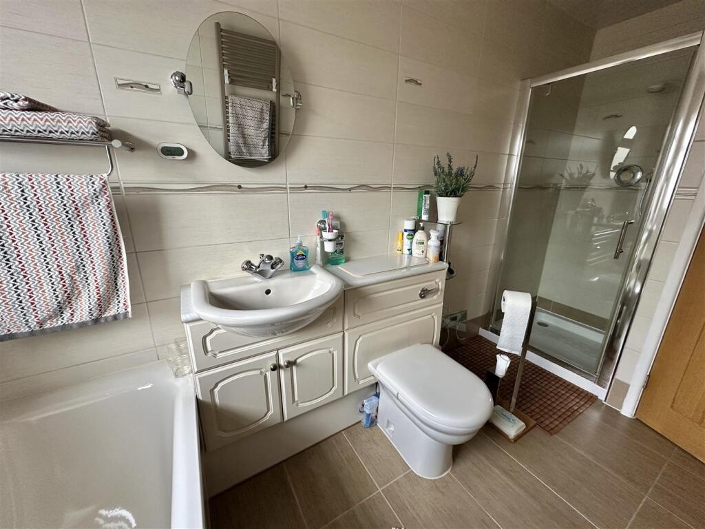 Bramleys Estate Agents - Liversedge Hall Lane - Li