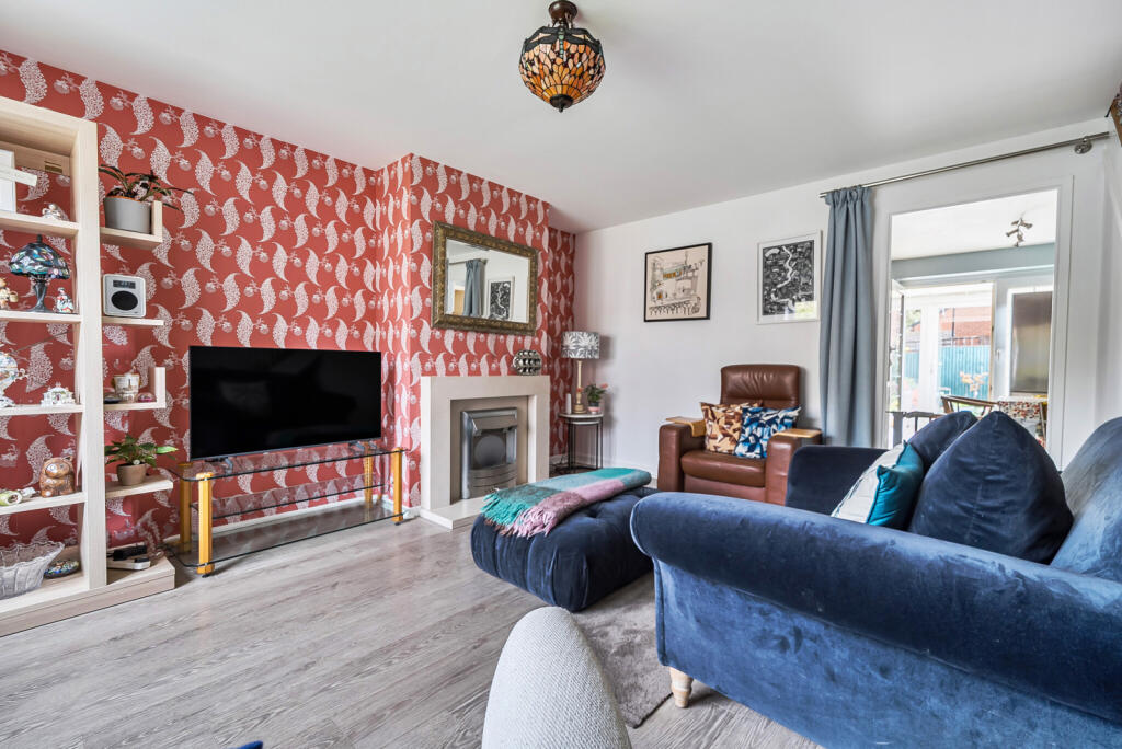 1350273-15-68c2d1...