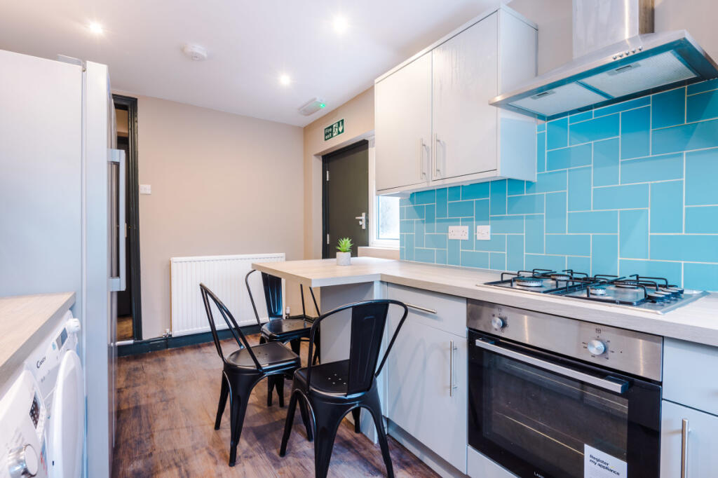 77 Davenport, Kitchen 2