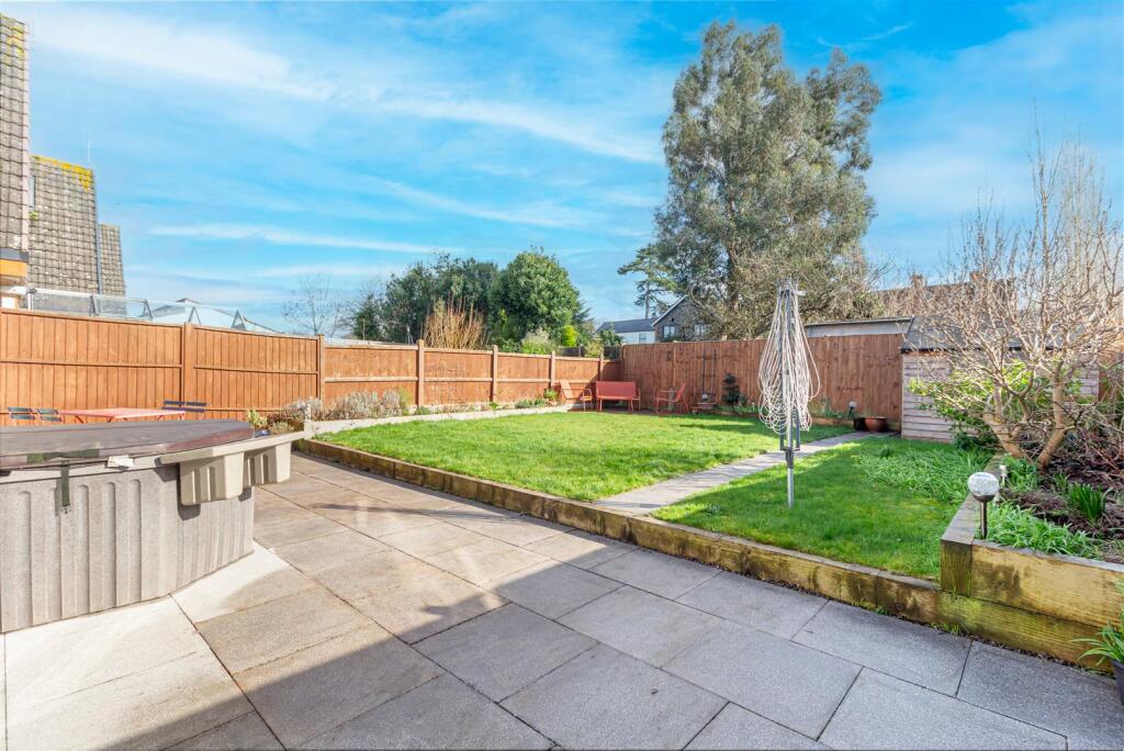 Garden-1.jpg