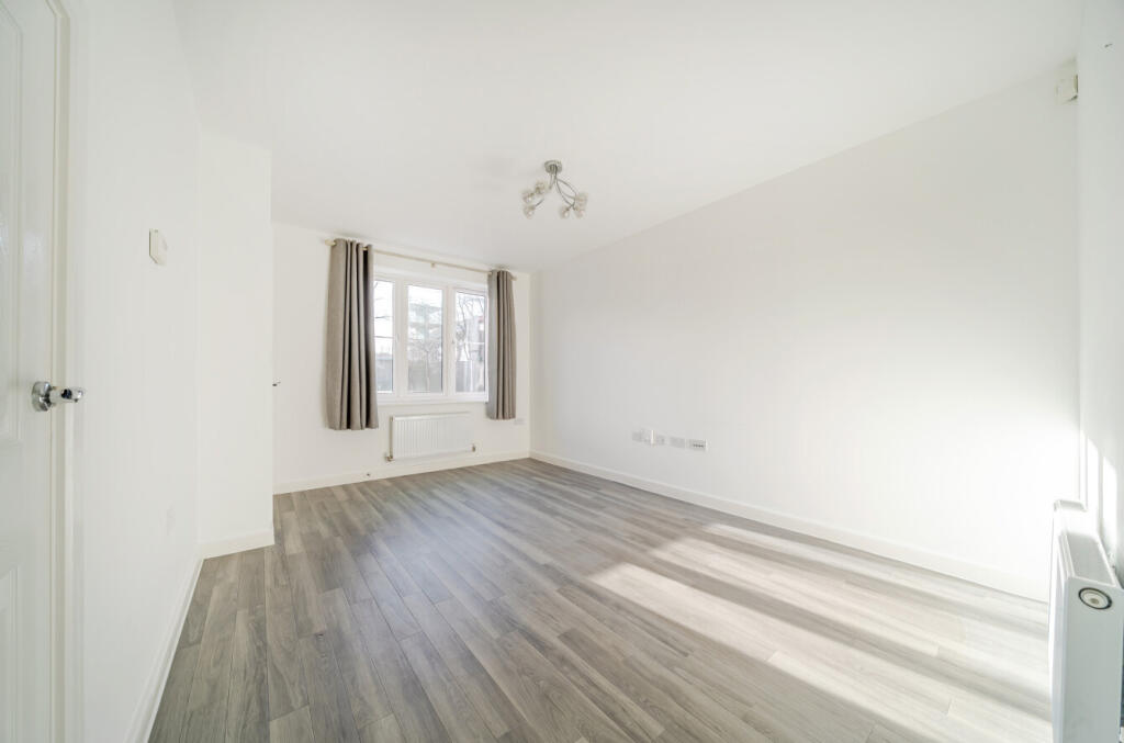 1388916-14-693ac7...