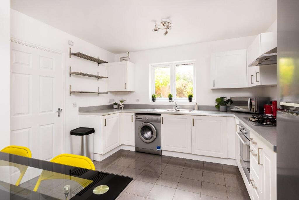 15 Breachwood View, Bath, BA2 2TX-15.jpg