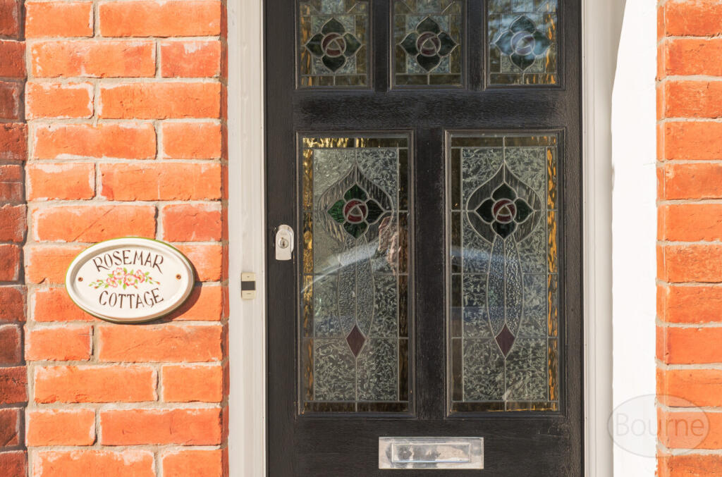 c44c7db4-8073-457...