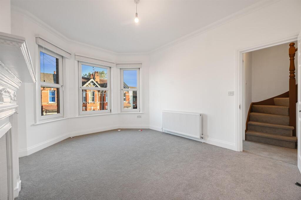 19387782 - Reception 2 (1).jpg