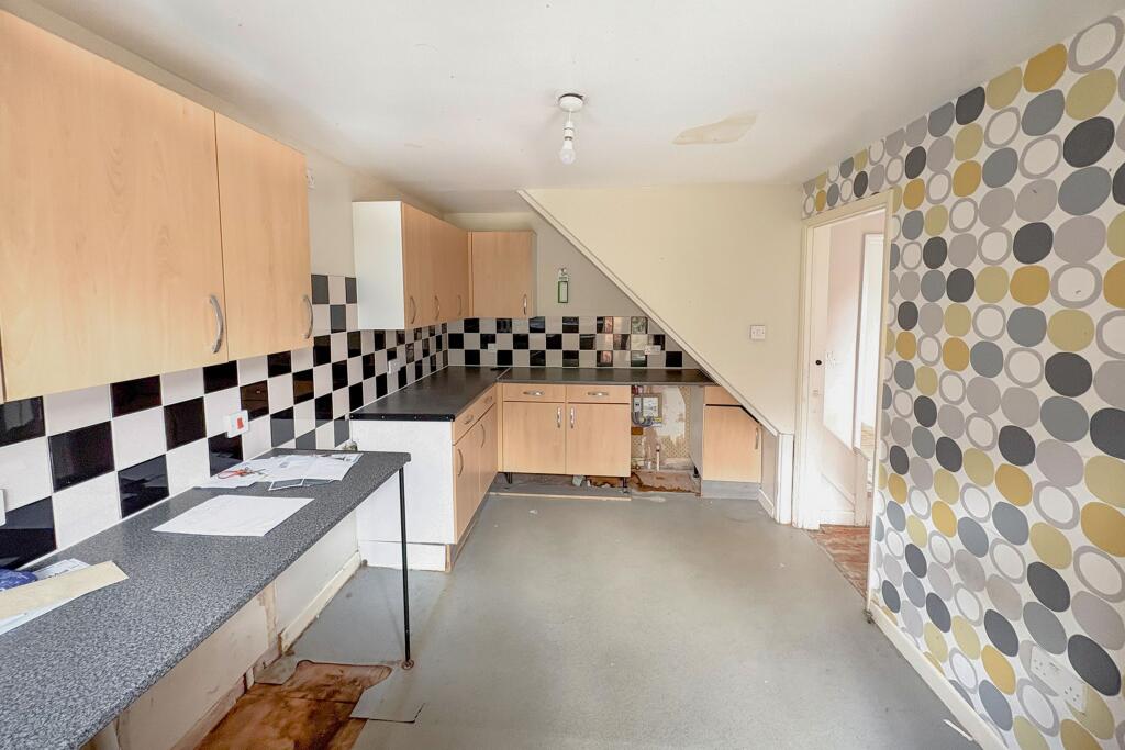 77 Crispin Way, Kingswood, Bristol, BS15 4SH