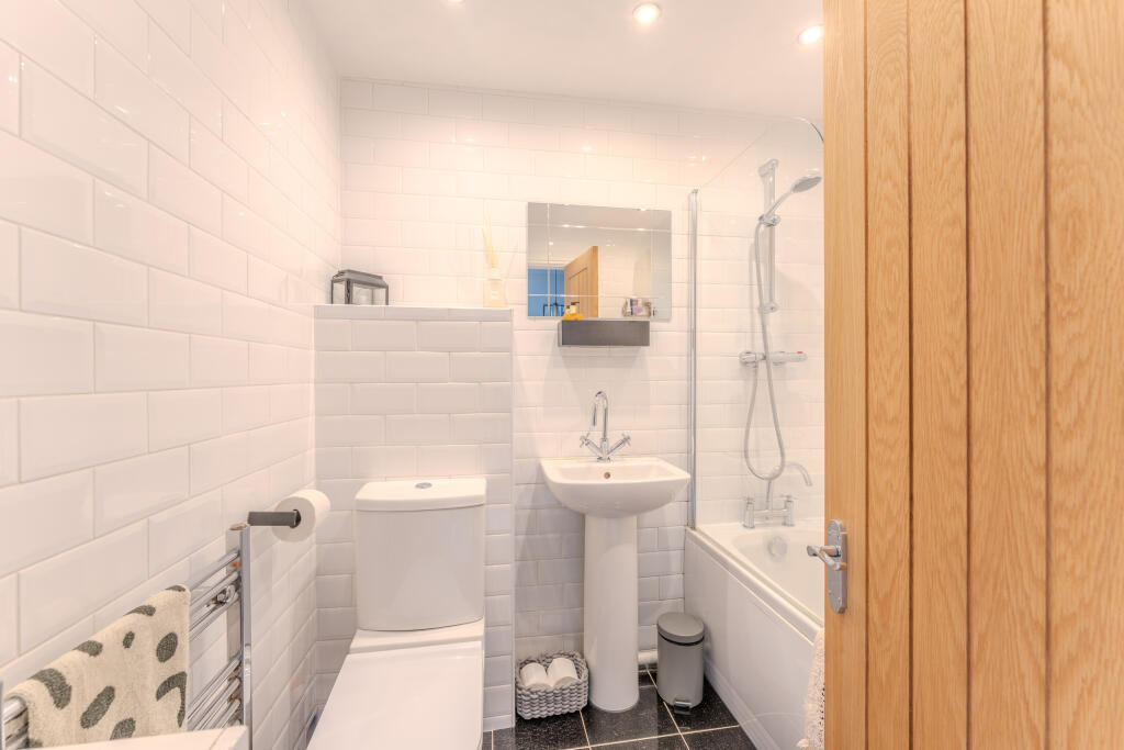 3 Hudson Close  (1 of 1)