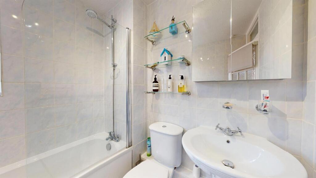 6843ffc5018f0f52e2ce3093_832e0b1264744836f3e6f4e05