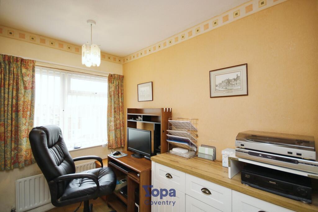 0ee957c9-Bed 203.JPG