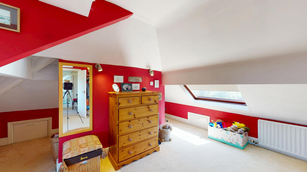 15-Breary-Lane-East-05212025_202319