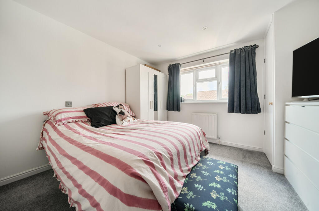 1305303-9-6842fba...