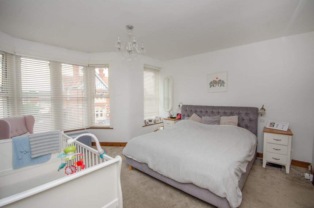 Bedroom one pic 2.jpg