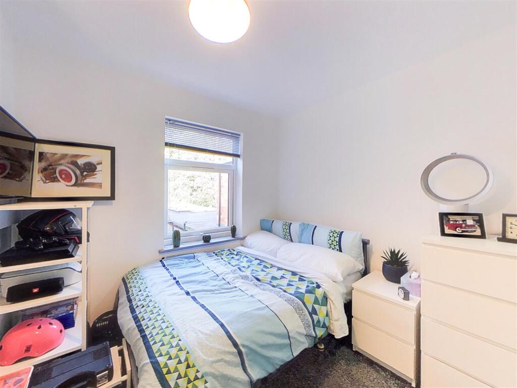 Screenshot 2024-10-0