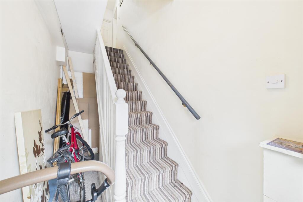 Flat B, 284, Gloucester Road, Horfield, Bristol BS