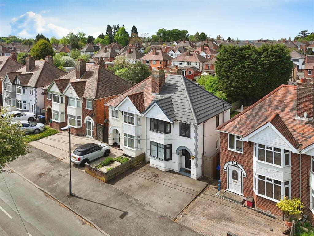 81115147--49F6-9D0D-012619A9E445-26249-000017252A8