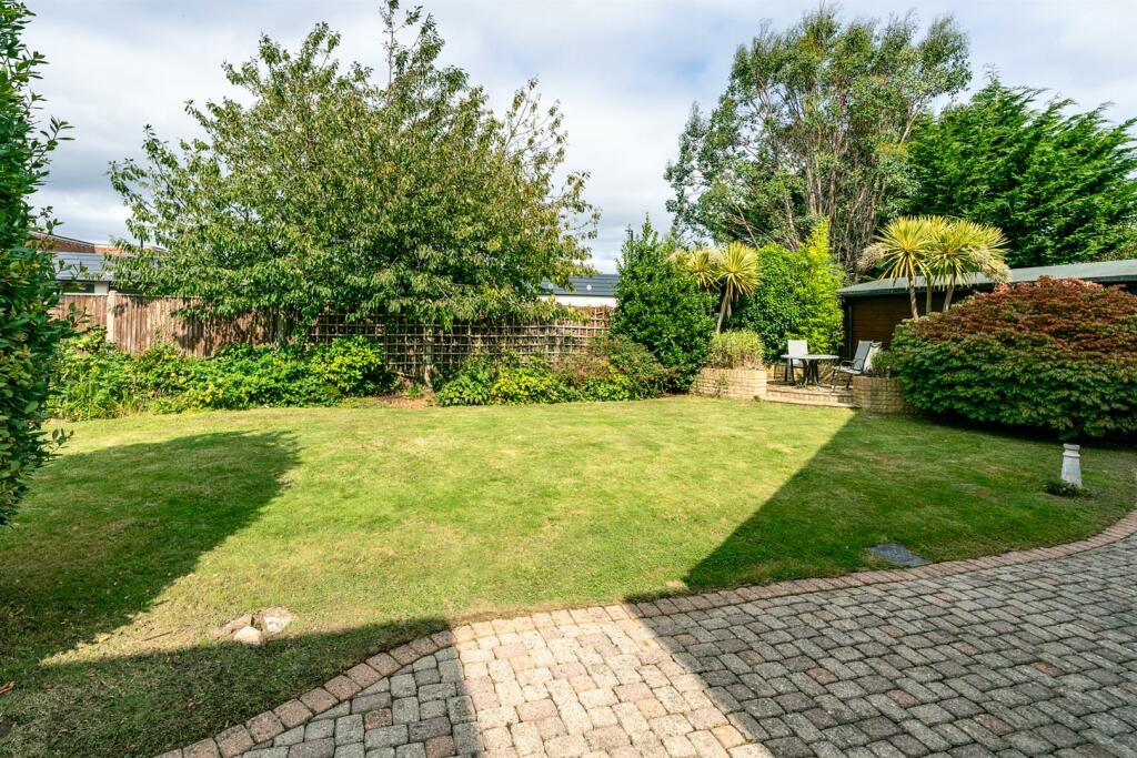 7 Bushby Avenue 2024 Final-2.jpg