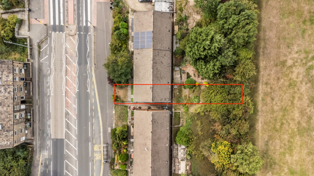 Drone 04 Red Line