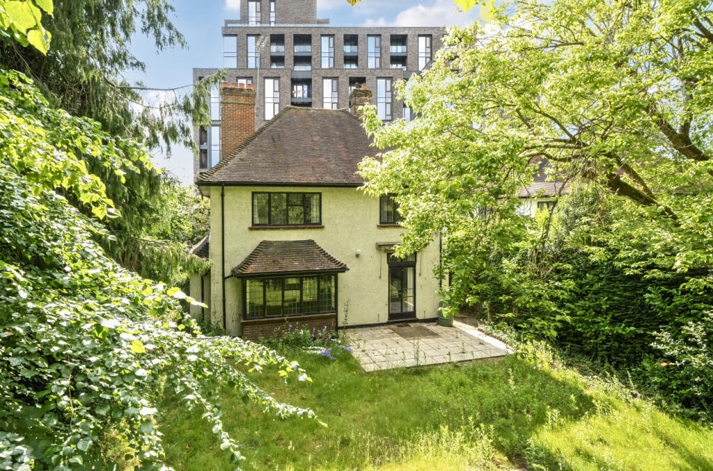 1310455-5-68486e7...