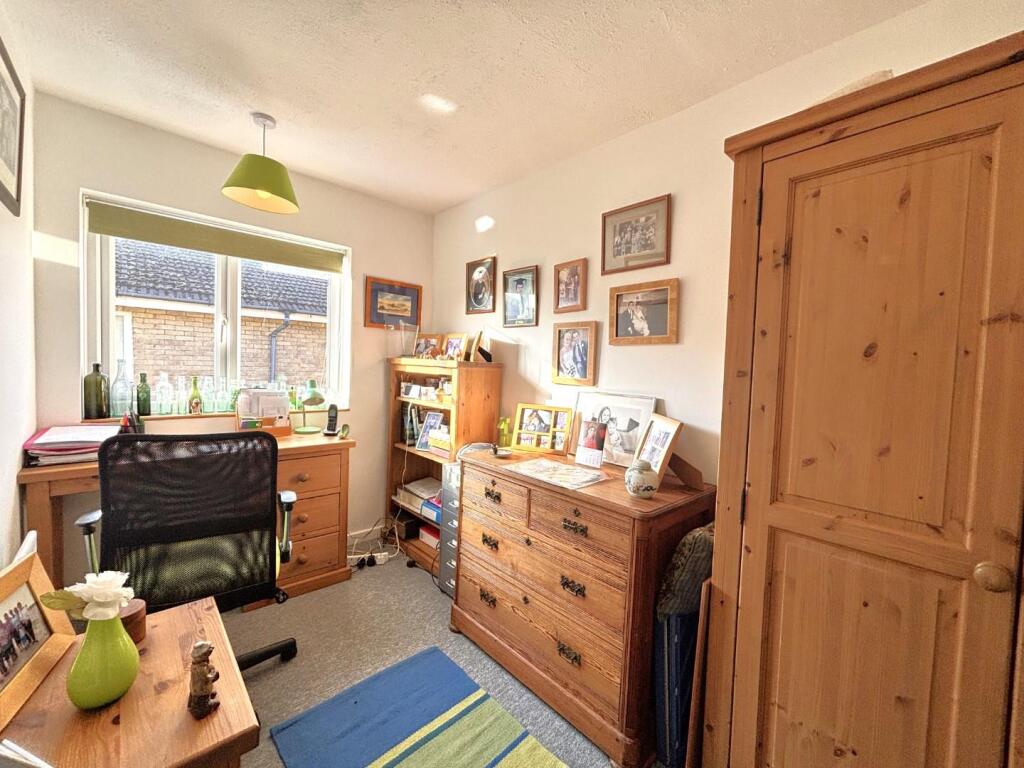 Bedroom 4.jpeg
