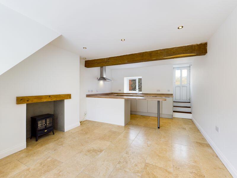 Living Room/Kitchen