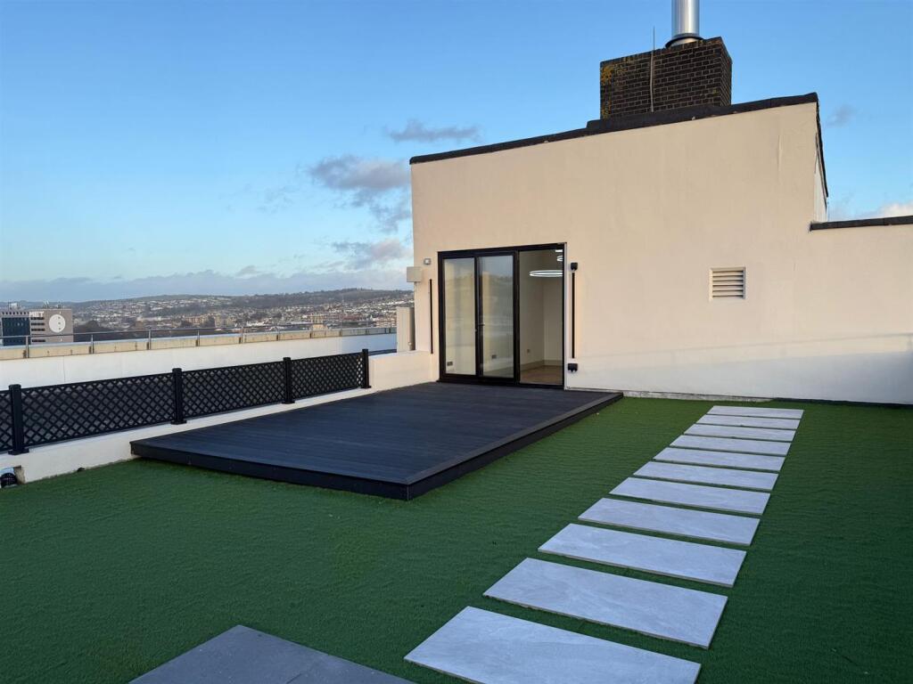 WhatsApp Image 2025-01-28 at 14.55.04 (5).jpeg