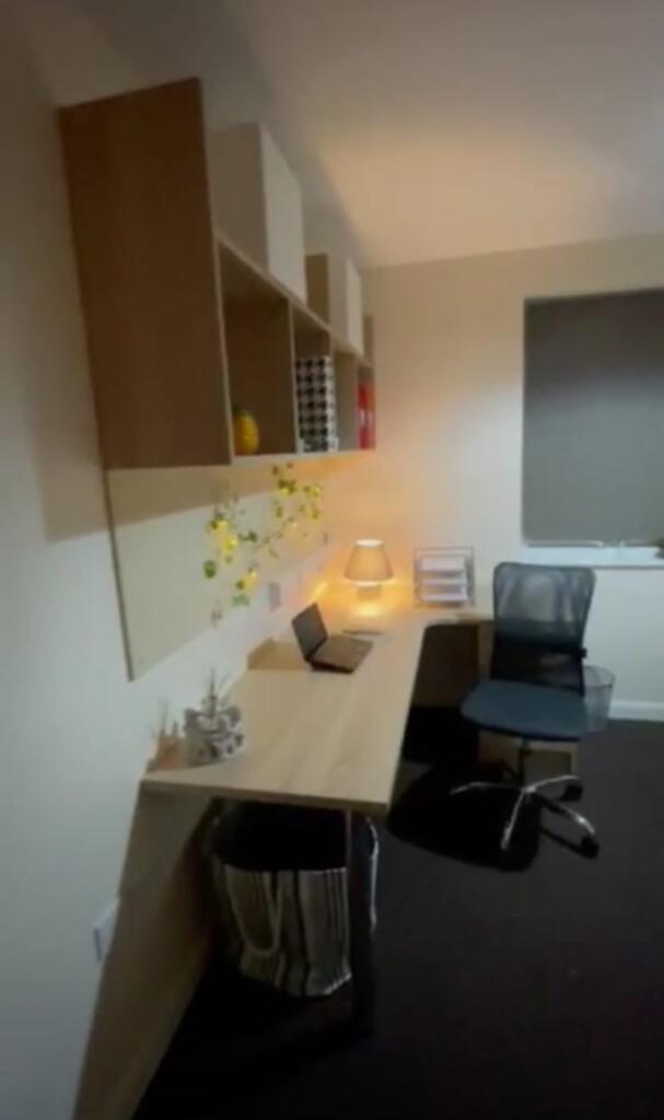 20250521_185655000_iOS